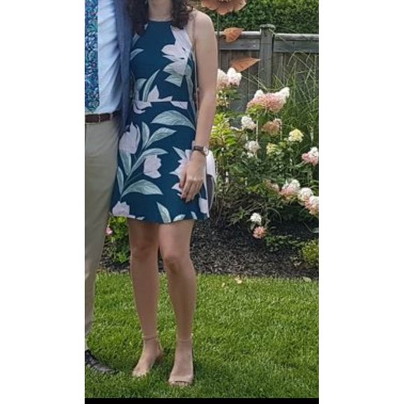 Dynamite Floral Mini Dress - Picture 8 of 9